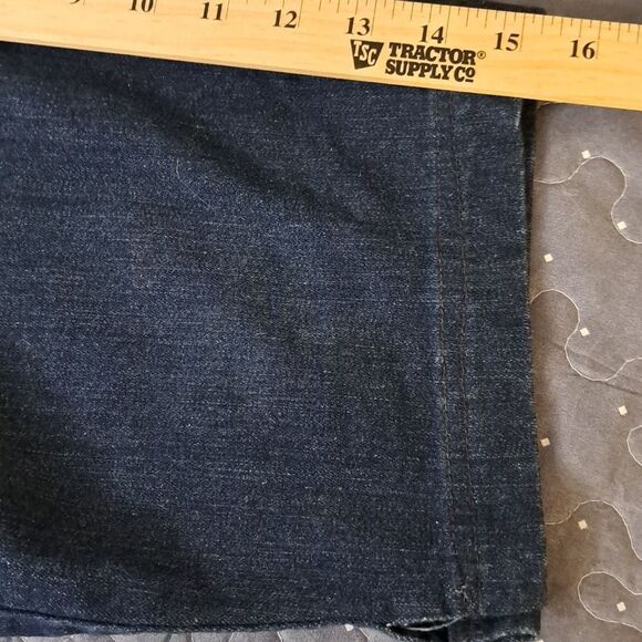 Levi's Altered Cropped Blue Jeans size 14 - Picture 6 of 7